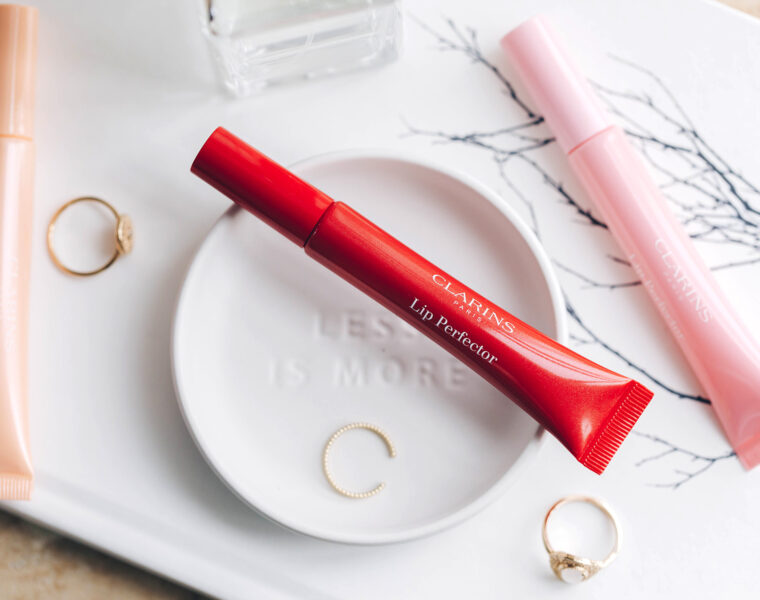 clarins lip perfector 23 pomegranate glow